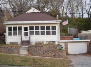 422 N 3rd St, Missouri Valley, IA 51555