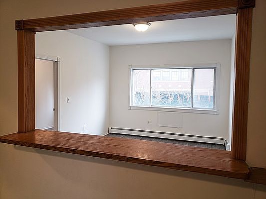 3rd image of 227 Scholes St #A