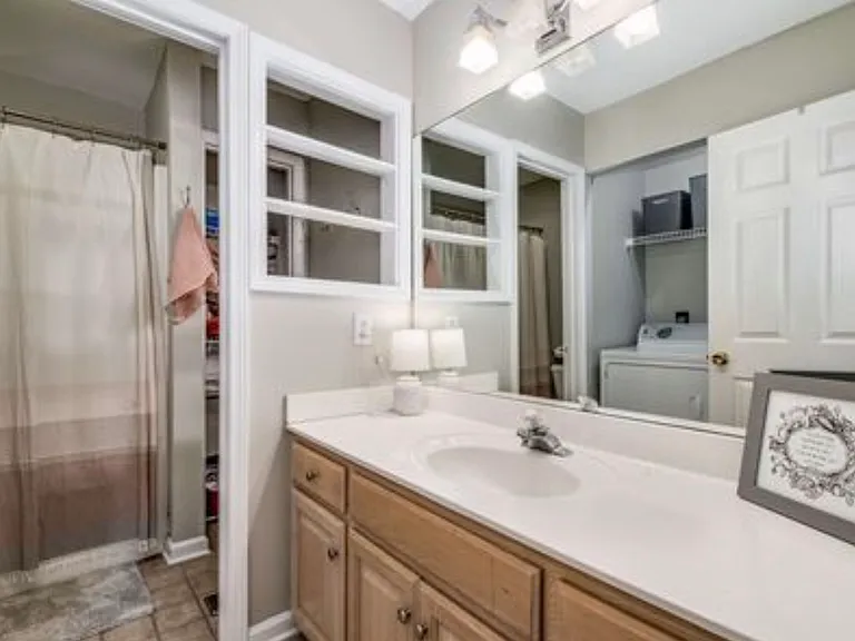 228 Highland Villa Cir — Photo 9