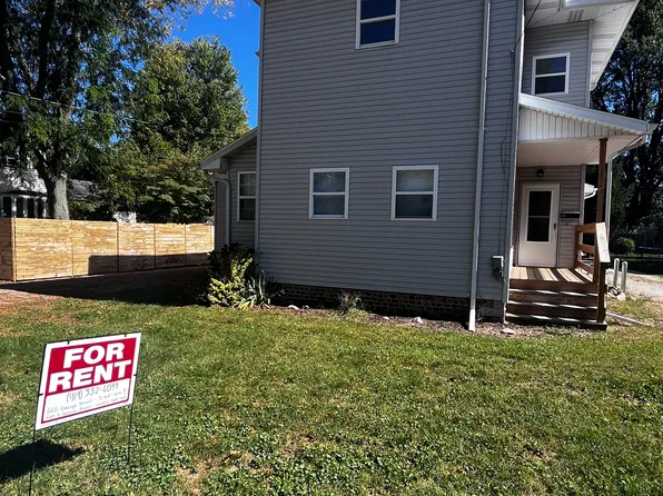 660 George St #1/2, Clyde, OH 43410