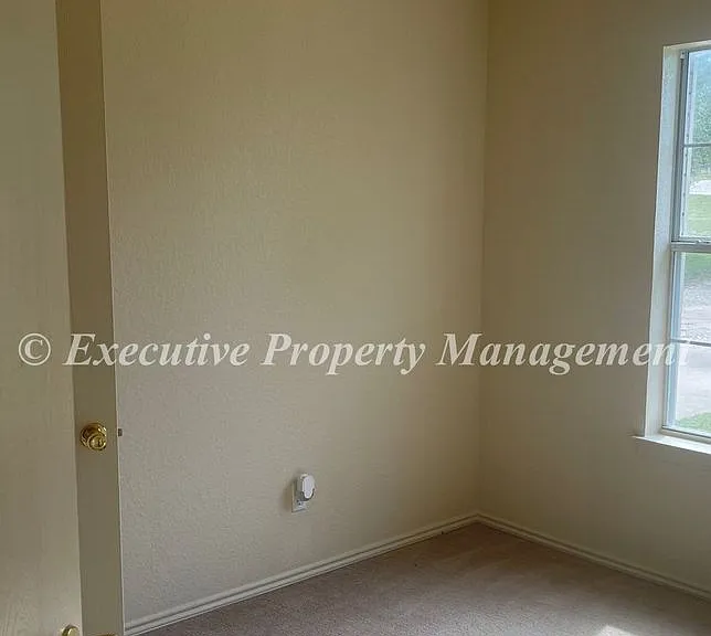 1140-1142 County Road 4804 — Photo 10