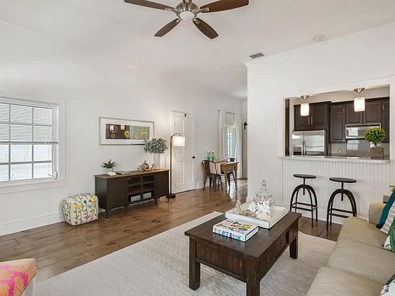 5th image of 1421 Catherine St #1421