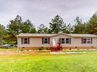 1586 N Bucks Pocket Rd SE, Old Fort, TN 37362