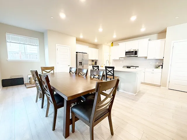 4341 Acacia Ln SE — Photo 10