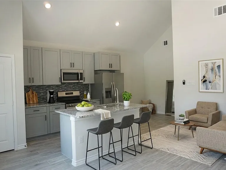 10088 Calandar — Photo 4