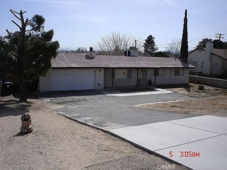 1st image of 16185 Molino Dr