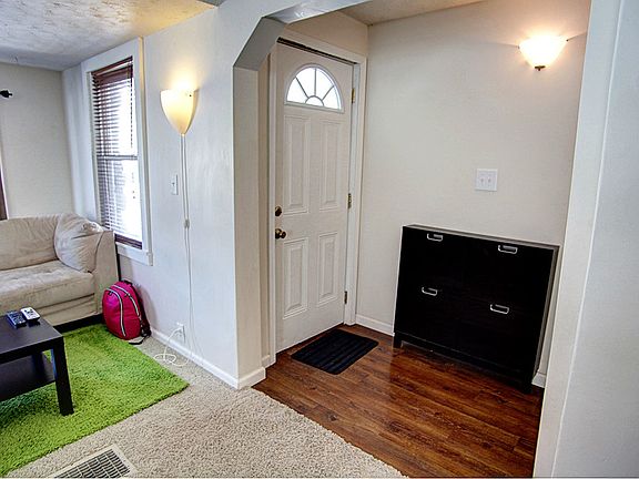 4th image of 1124 Eureka Dr