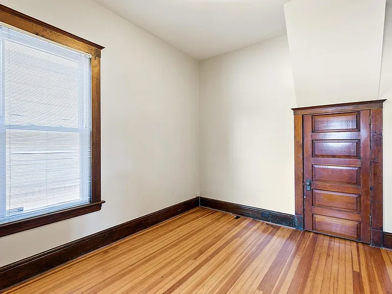 509 W 8th Ave — Photo 14