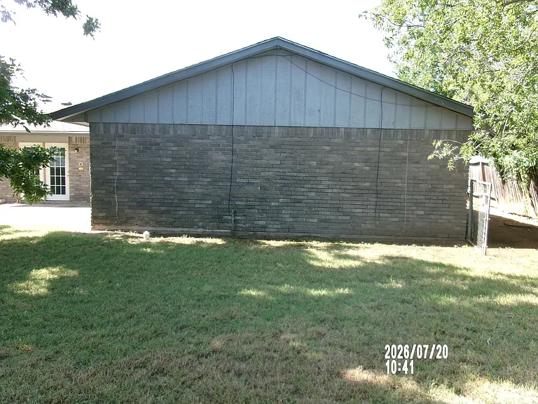 7905 NW Echo Rd — Photo 12