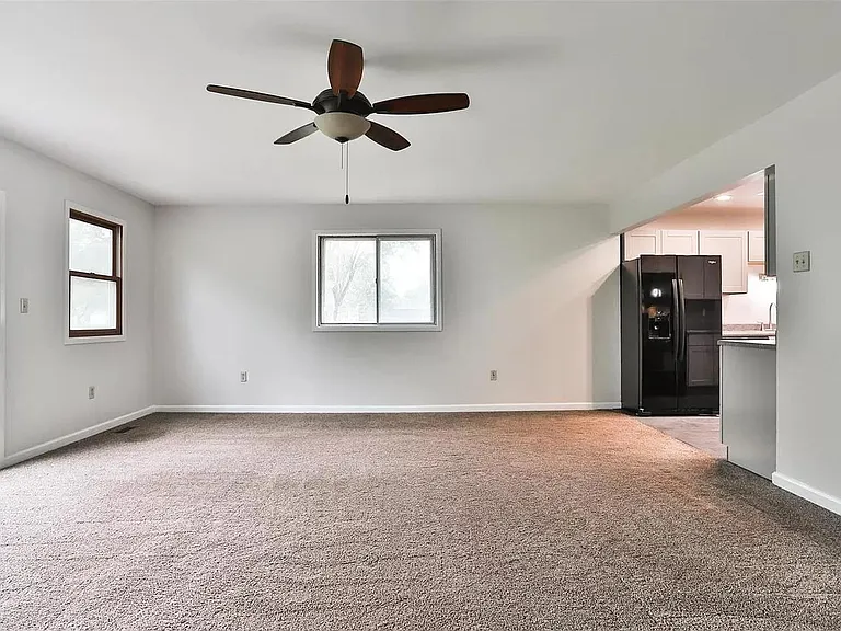 118 Irene Dr — Photo 6
