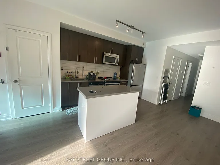 780 Sheppard Ave E #53 — Photo 3