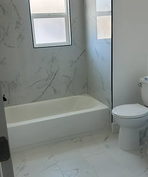1419 E 61st St #A — Photo 13