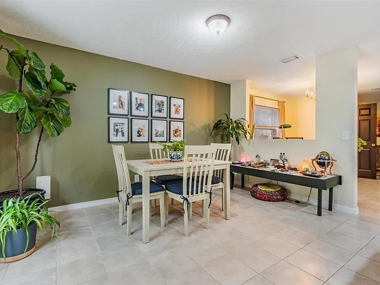4522 Winding River Way — Photo 7
