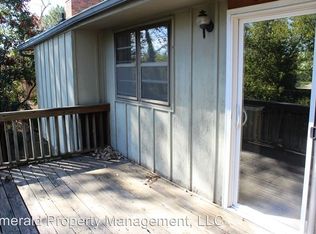 822 Dondee Dr, Manhattan, KS 66502
