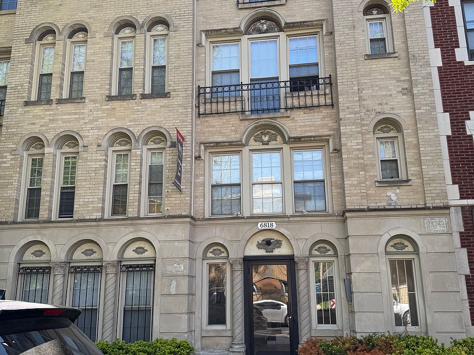 1st image of 6818-2 N Wayne Ave #307