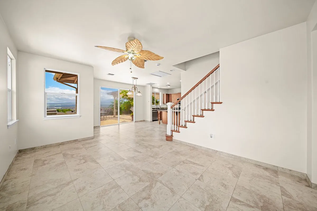 3 bed, 2.5 bath, 1750 sqft, $5,000 — Photo 3
