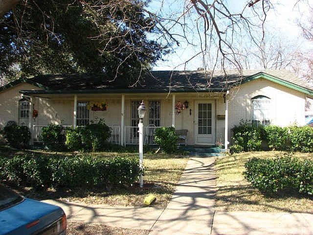 1st image of 3717 Lariat Ln