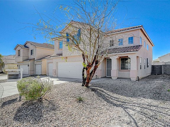 3rd image of 5225 Coral Hills St