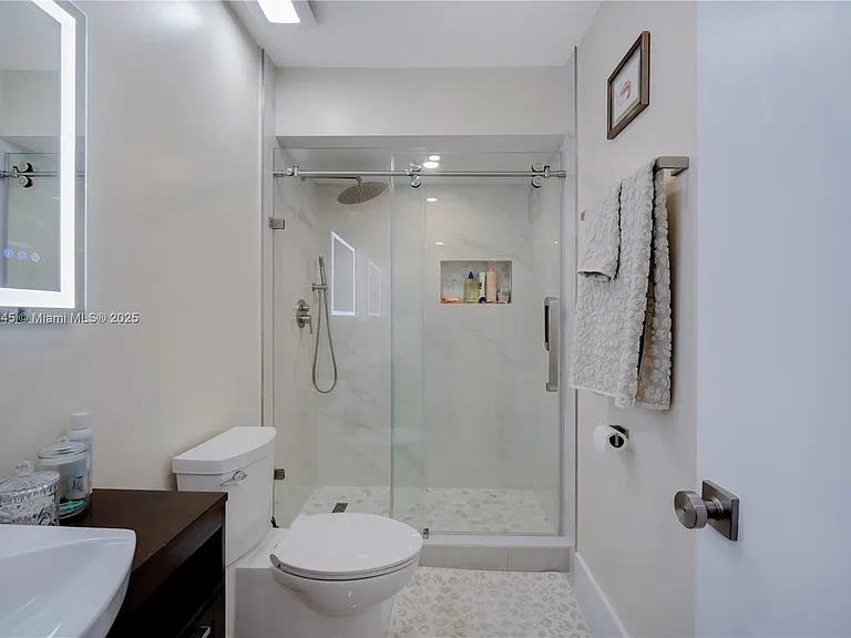 13370 SW 89th Ter #E — Photo 14