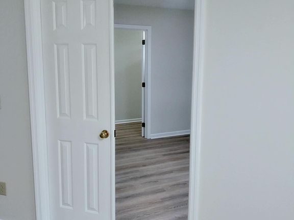 2nd image of 209 Black Water Ln