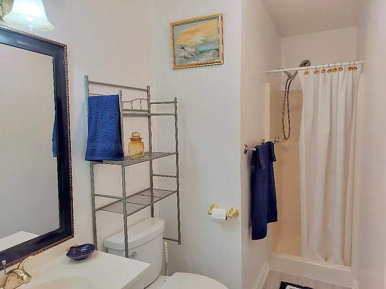 500 Barberton Dr — Photo 24