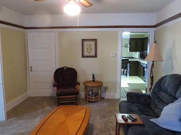5th image of 270 Park Ave