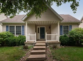 1217 Ogelthorpe Ave, Normal, IL 61761