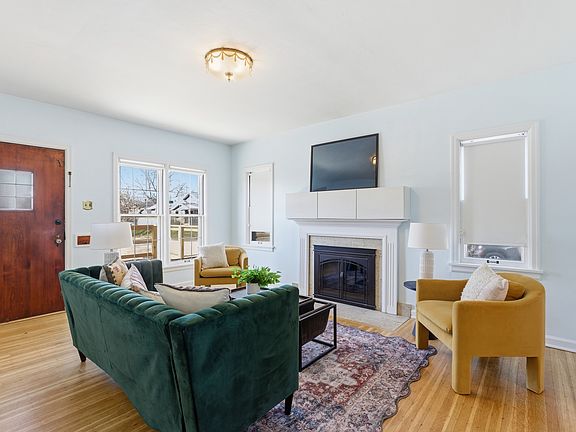 4th image of 1029 N Drexel Ave