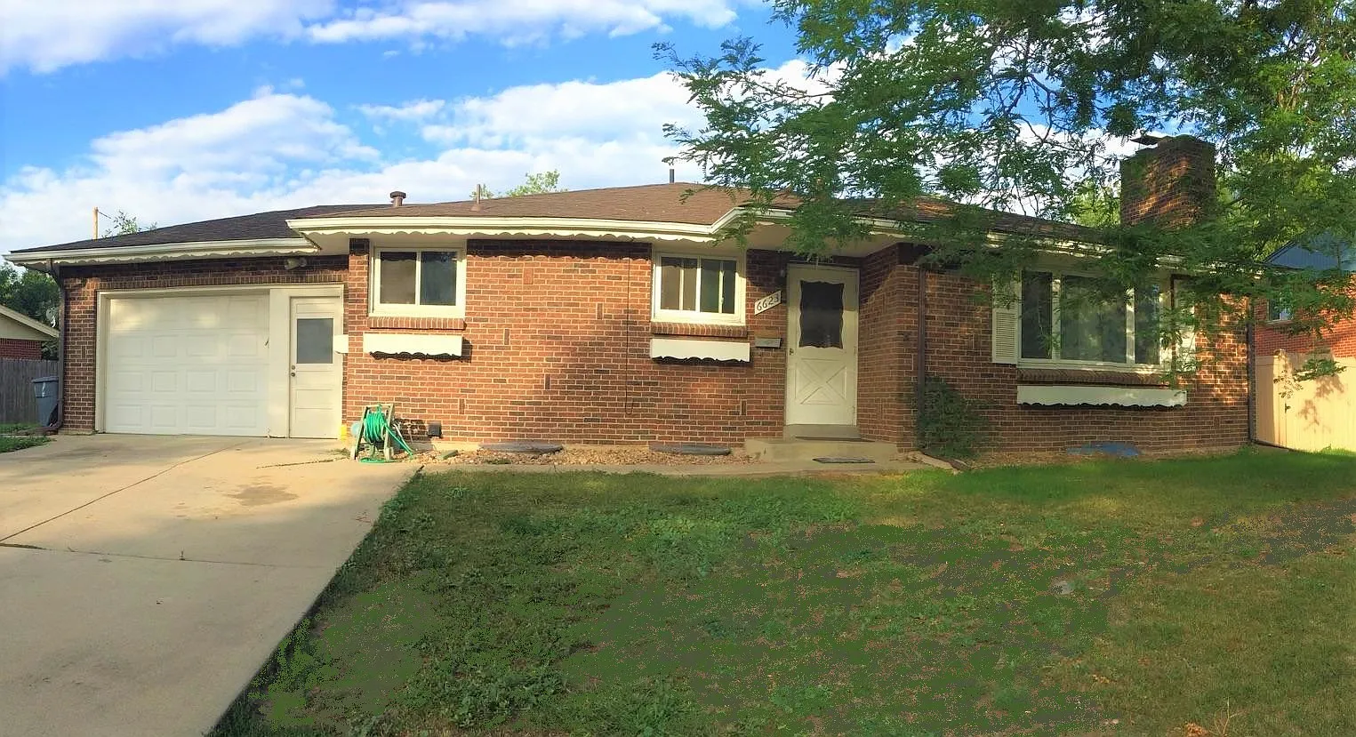 5bed, 3 bath brick ranch house, 1 car — Photo 1