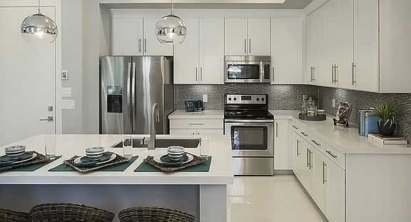 2nd image of 6565 E Thomas Rd Unit I1058