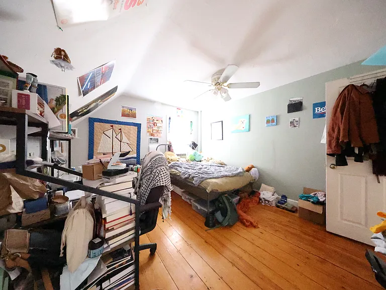 3 Foster St #2L — Photo 9