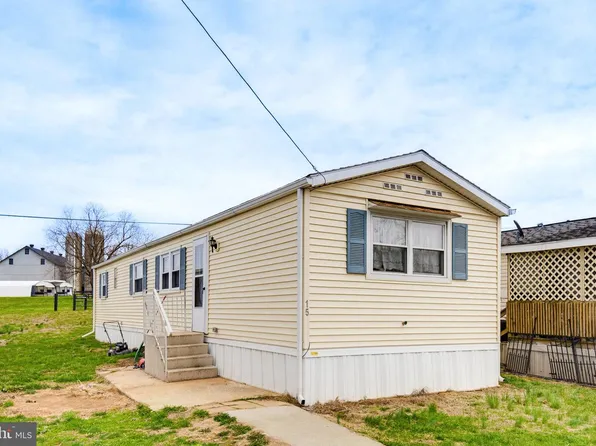 15 Conestoga Mnr, Leola, PA 17540