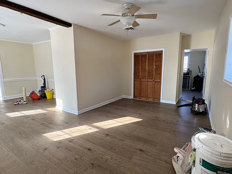 LIVINGROOM AND DINNINGROOM