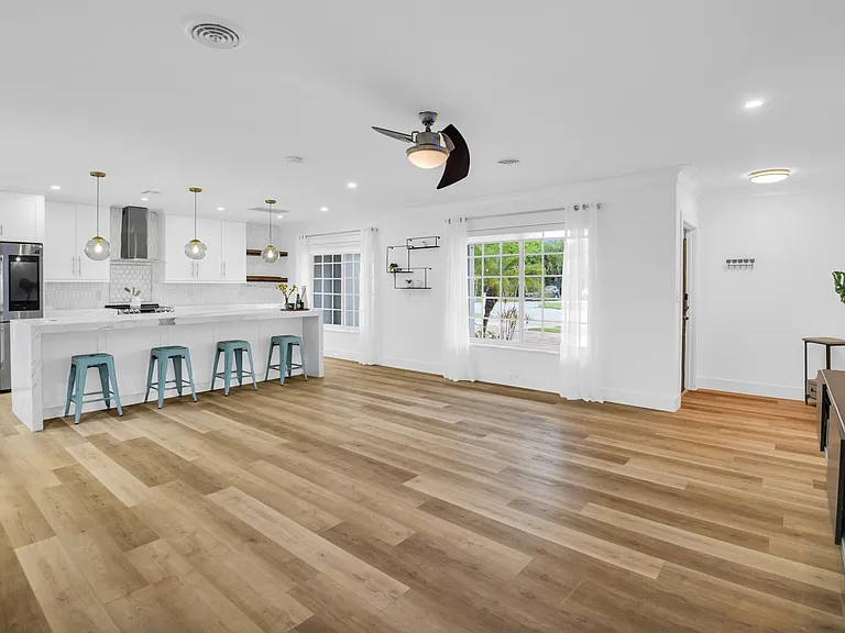 701 Appleby St — Photo 14