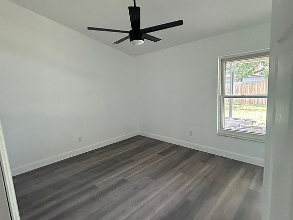 3rd image of 7561 120th Ave N