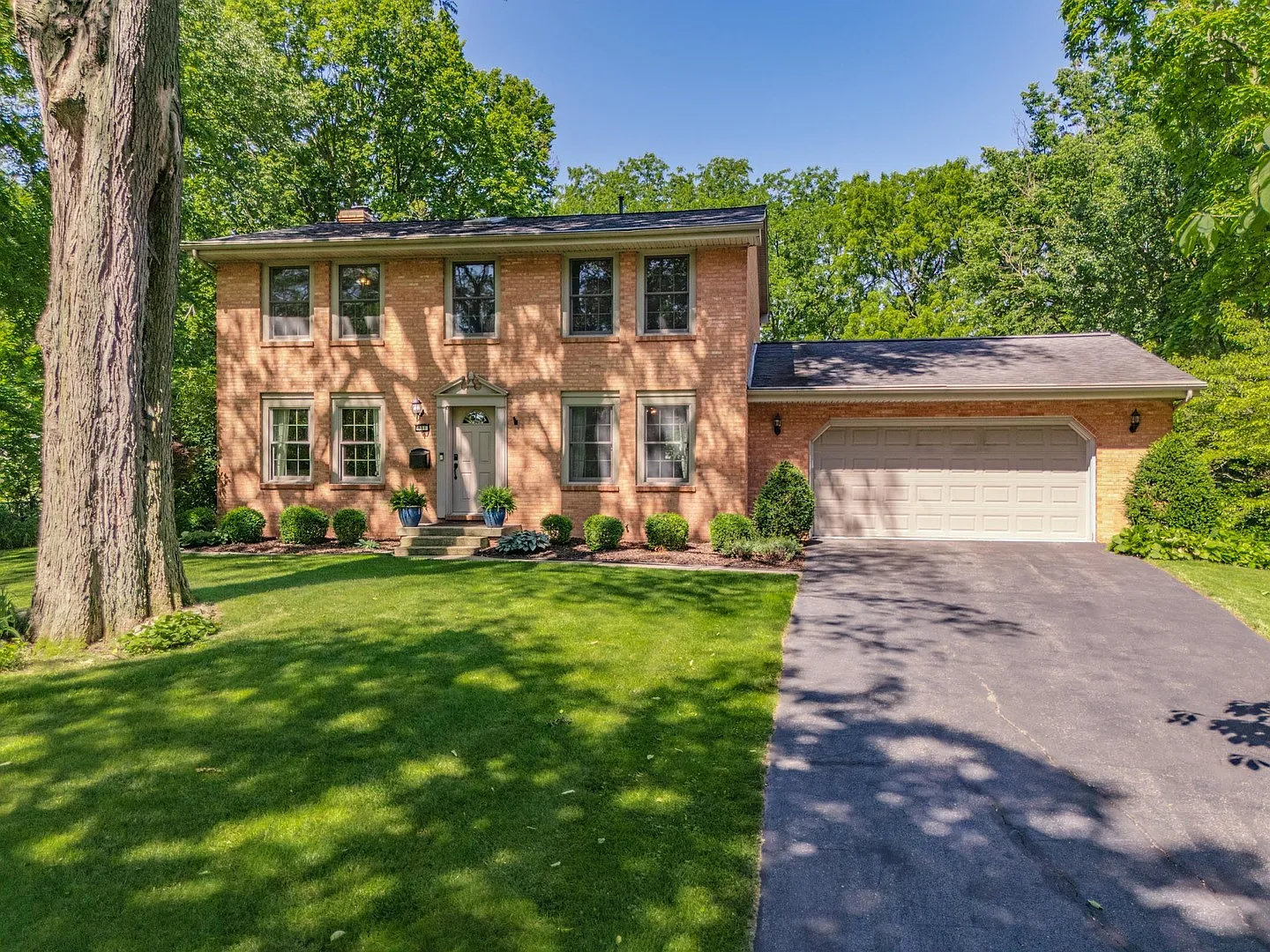801 S Mercer Ave photo 1