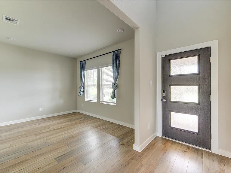 6027 Jenna Way — Photo 8