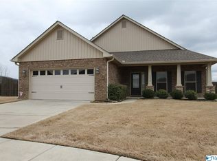 12639 Holstein Ln, Huntsville, AL 35803