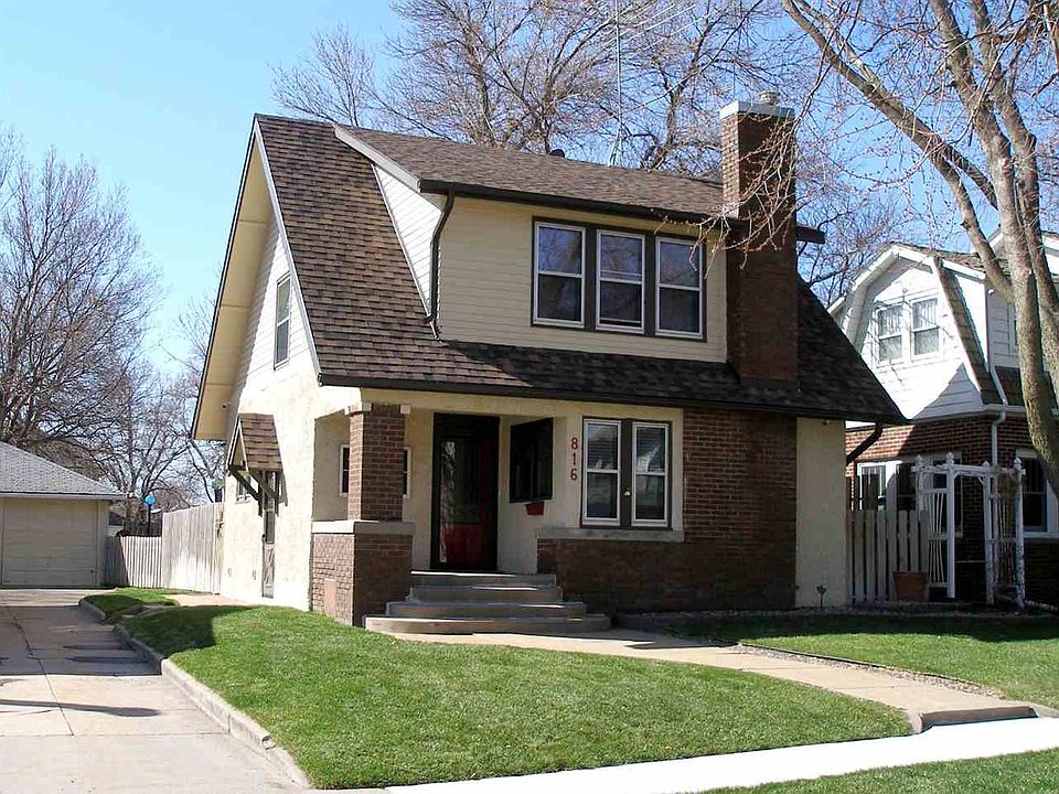 1st image of 816 W 27th St