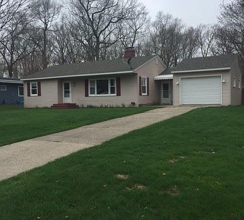 2nd image of 3523 Brentwood St