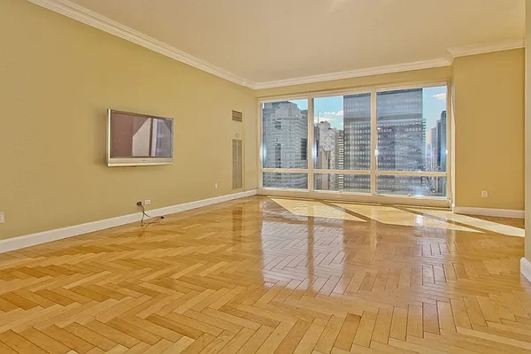 Rented by Sotheby's International Realty | media 20