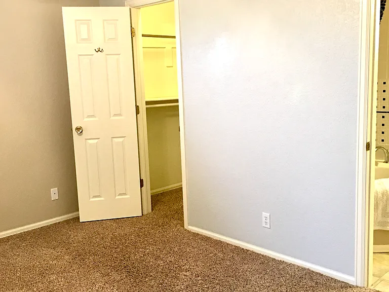 435 E Stardust Dr — Photo 5