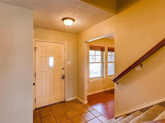 3rd image of 6513 Ponderosa Ln