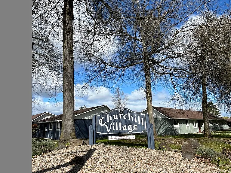 Churchill Village Apartments — Photo 9