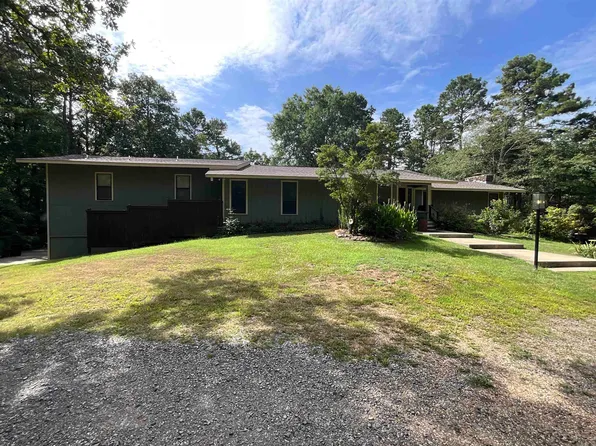 2267 Blackberry Ln, Conway, AR 72034