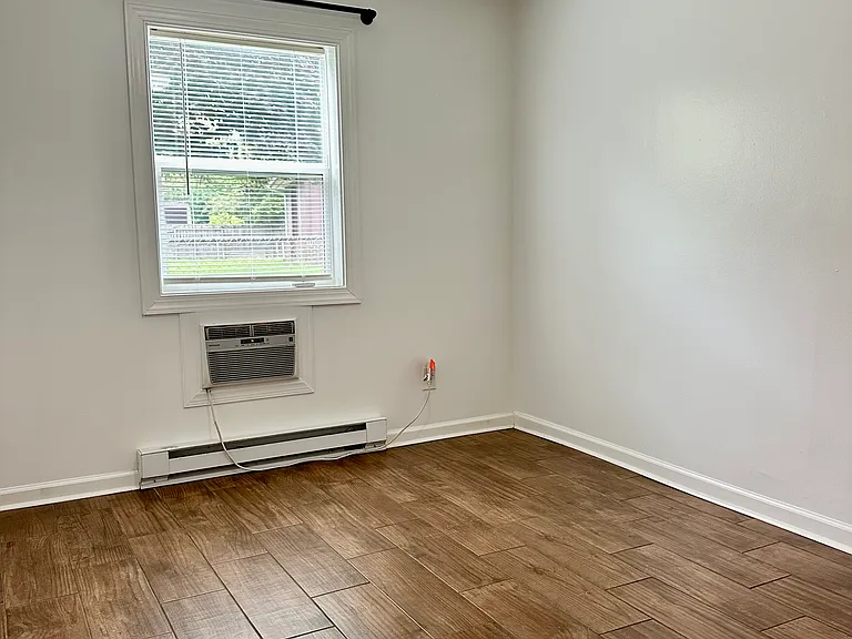 2198 Avinell Dr #2 — Photo 8