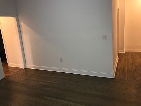 4th image of 11-13 Gifford Ave #4D