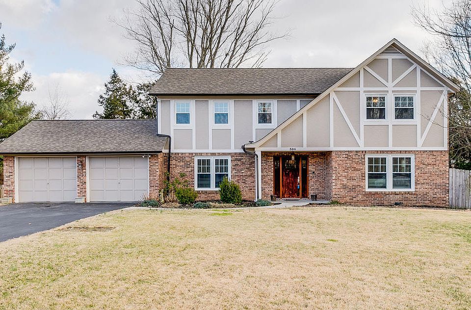 1st image of 304 Hale Meade Dr