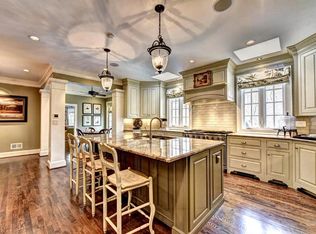 768 Byrnwyck Rd, Atlanta, GA 30319