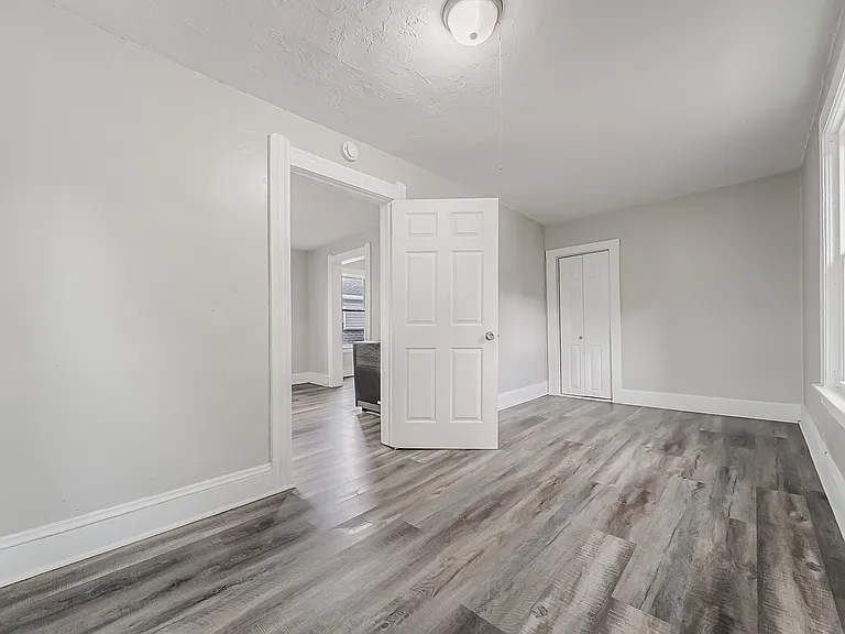 12307 Plover St — Photo 32
